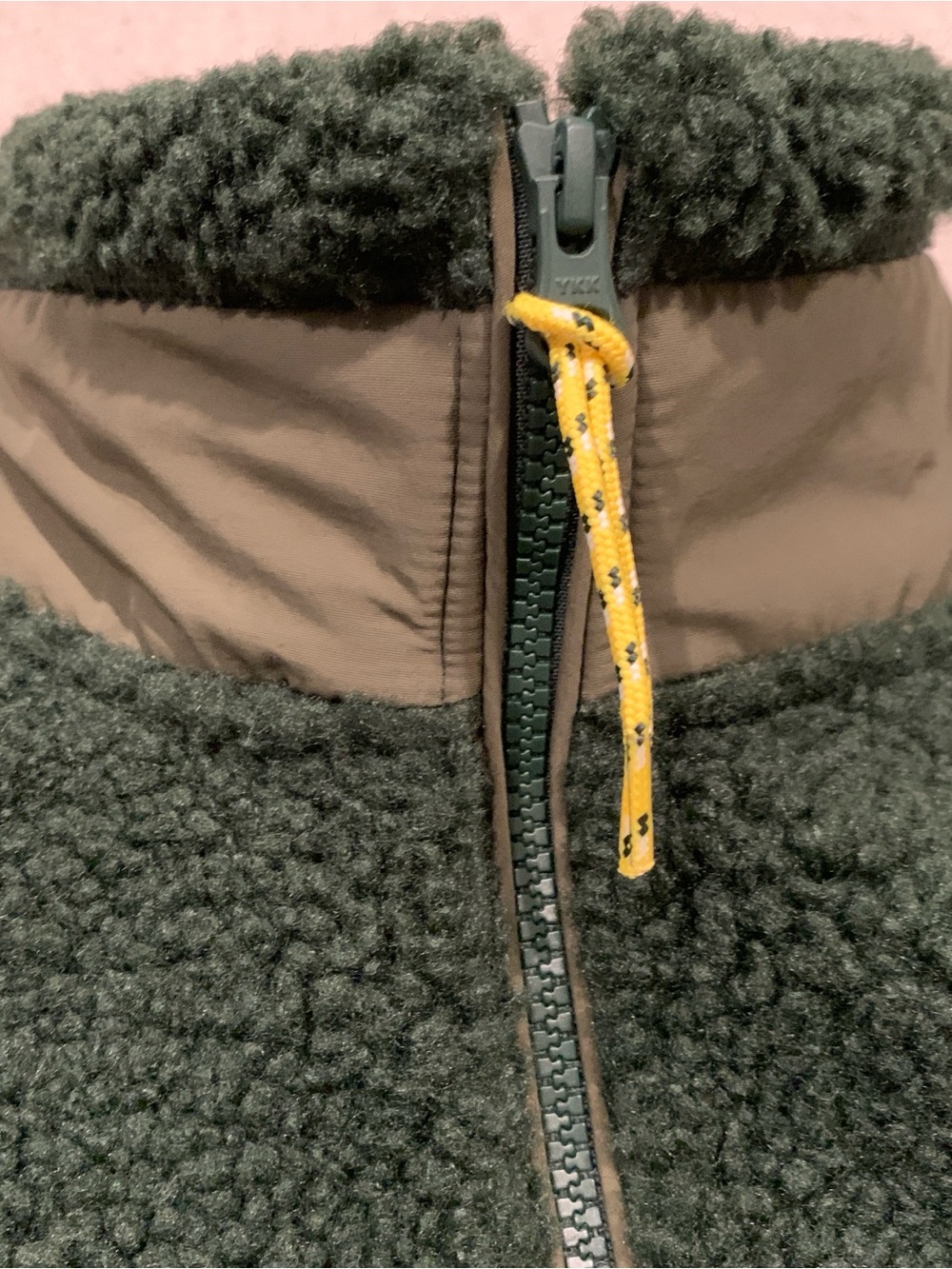 JW ANDERSON + UNIQLO Dark Green Sherpa Zip Jacket - Picture 4 of 12